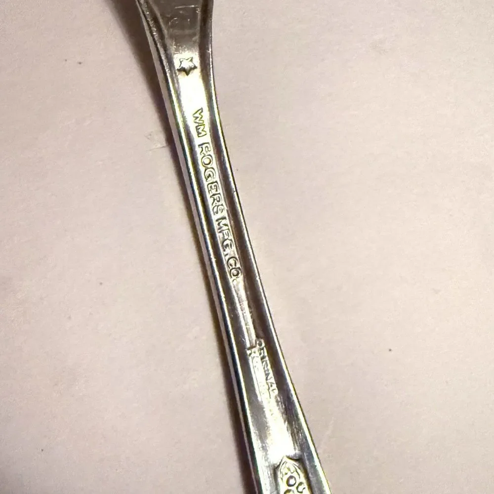 Set Of 5 Wm A Rogers MPG. CO Original Silver Plate Spoons, Forks And Knife